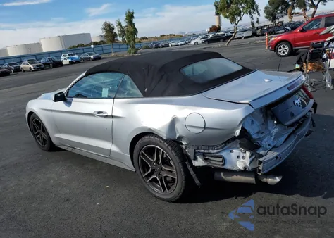 2019 Ford Mustang z USA, uszkodzony, nr VIN 1FATP8UH1K5109358